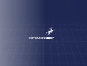 Computer Bauer Logo vor blauem Hintergrund